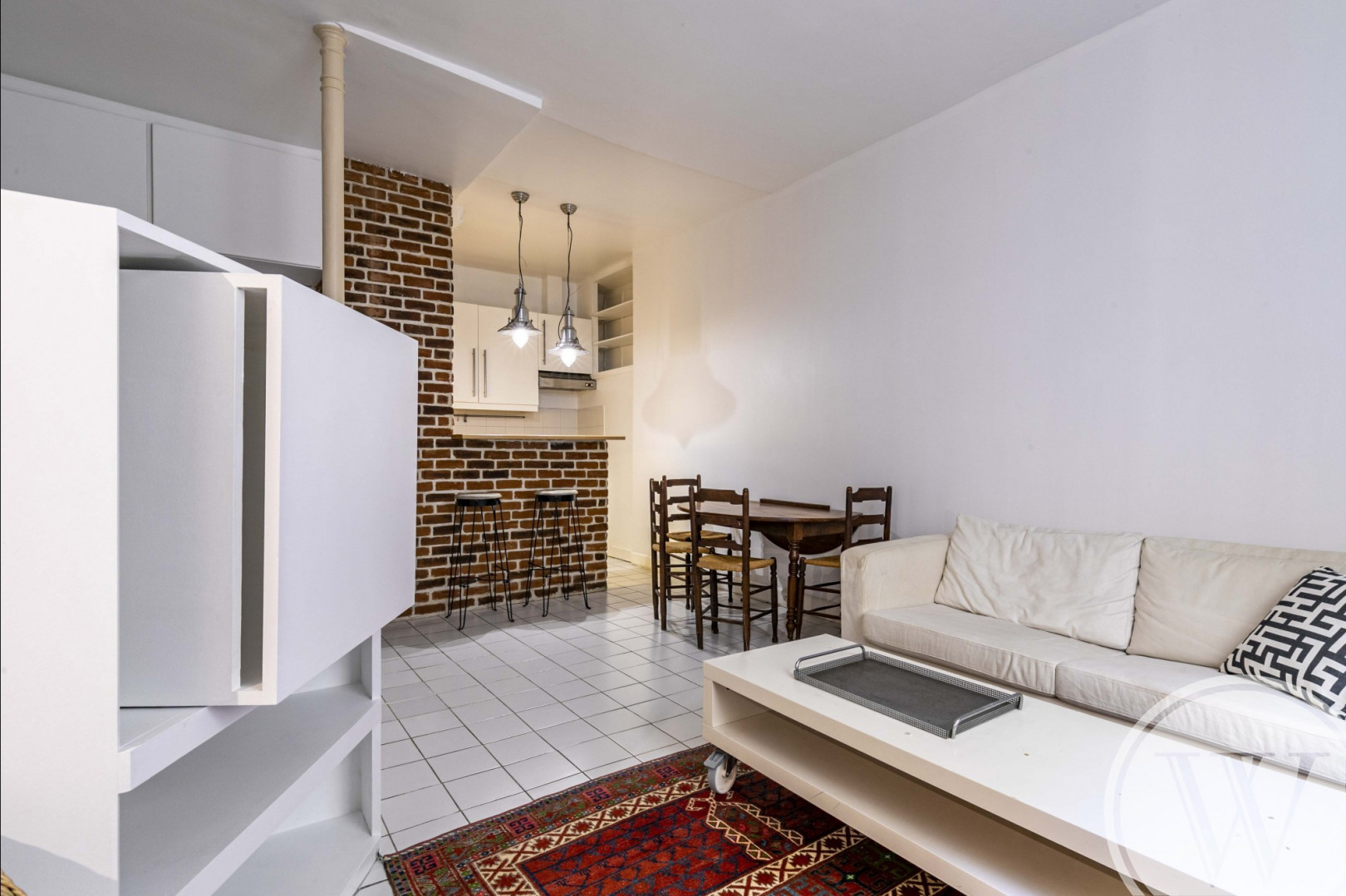 
                                                Vente
                                                 Grand Studio Paris XV