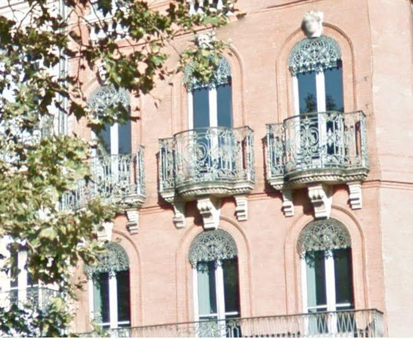 
                                                Location
                                                 Grand T1 - Toulouse Centre - Chauffage, Eau, WiFi