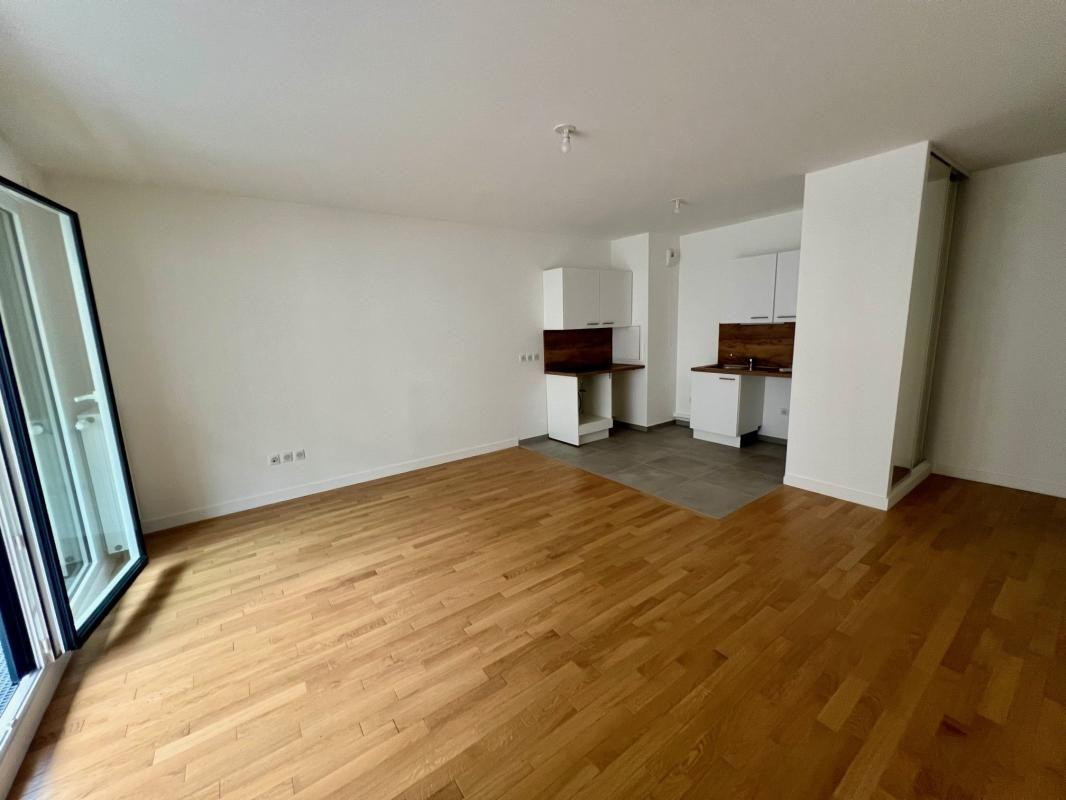 
                                                Location
                                                 Grand T2 à Levallois