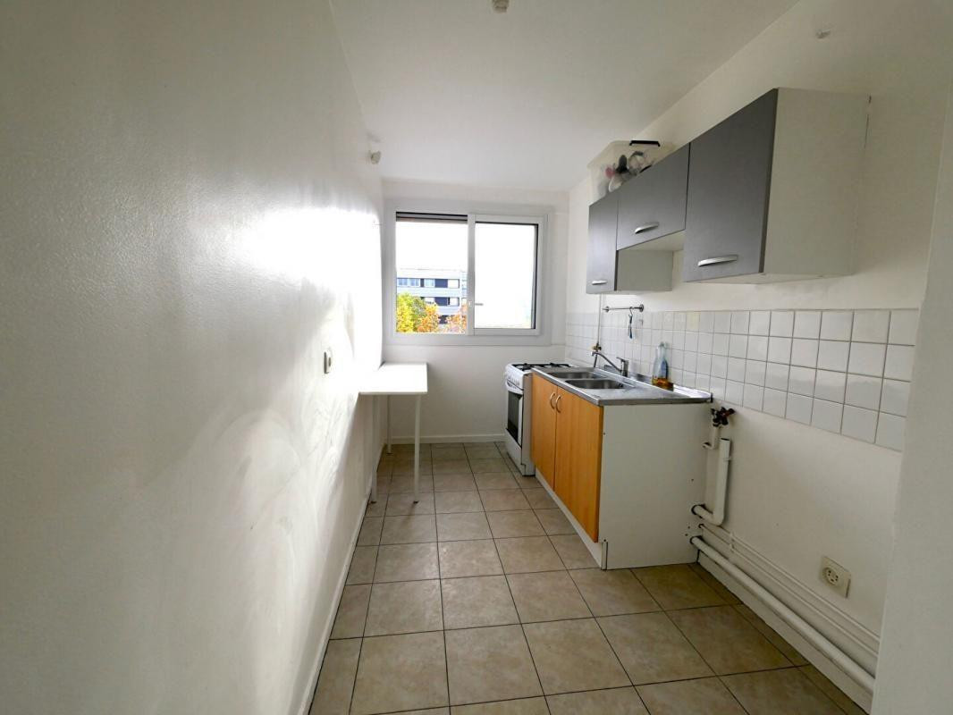 
                                                Location
                                                 Grand T2 de 50m2 à Grenoble
