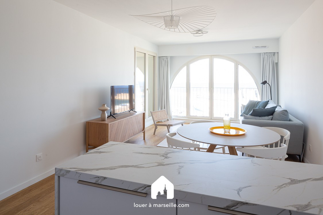 
                                                Location
                                                 Grand T2 de standing meuble