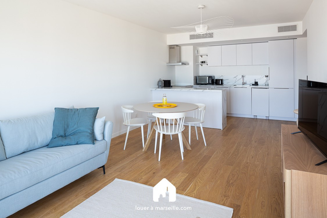
                                                Location
                                                 Grand T2 de standing meuble