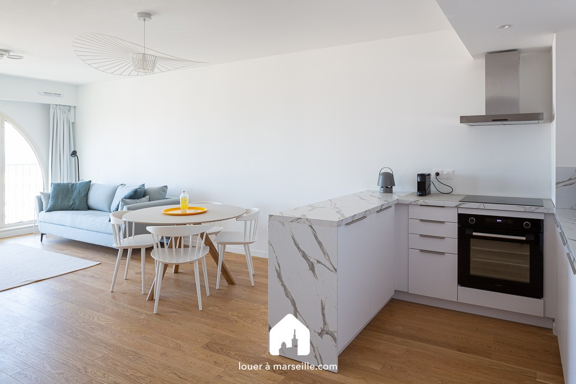 
                                                Location
                                                 Grand T2 de standing meuble