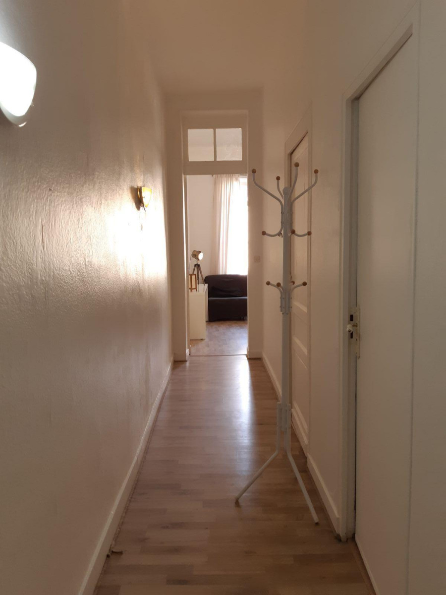 
                                                Location
                                                 Grand T2 lumineux de 53 m²
