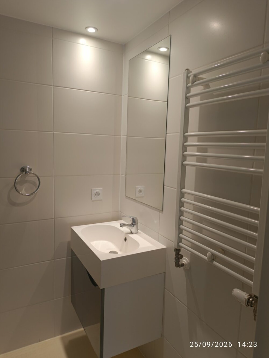 
                                                Location
                                                 Grand T2 meublé Saint Herblain