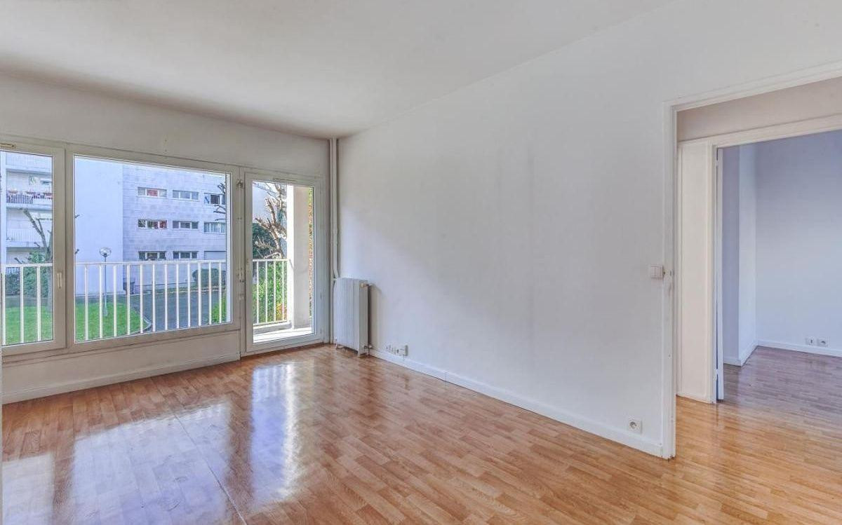
                                                Location
                                                 Grand T3 à Villejuif