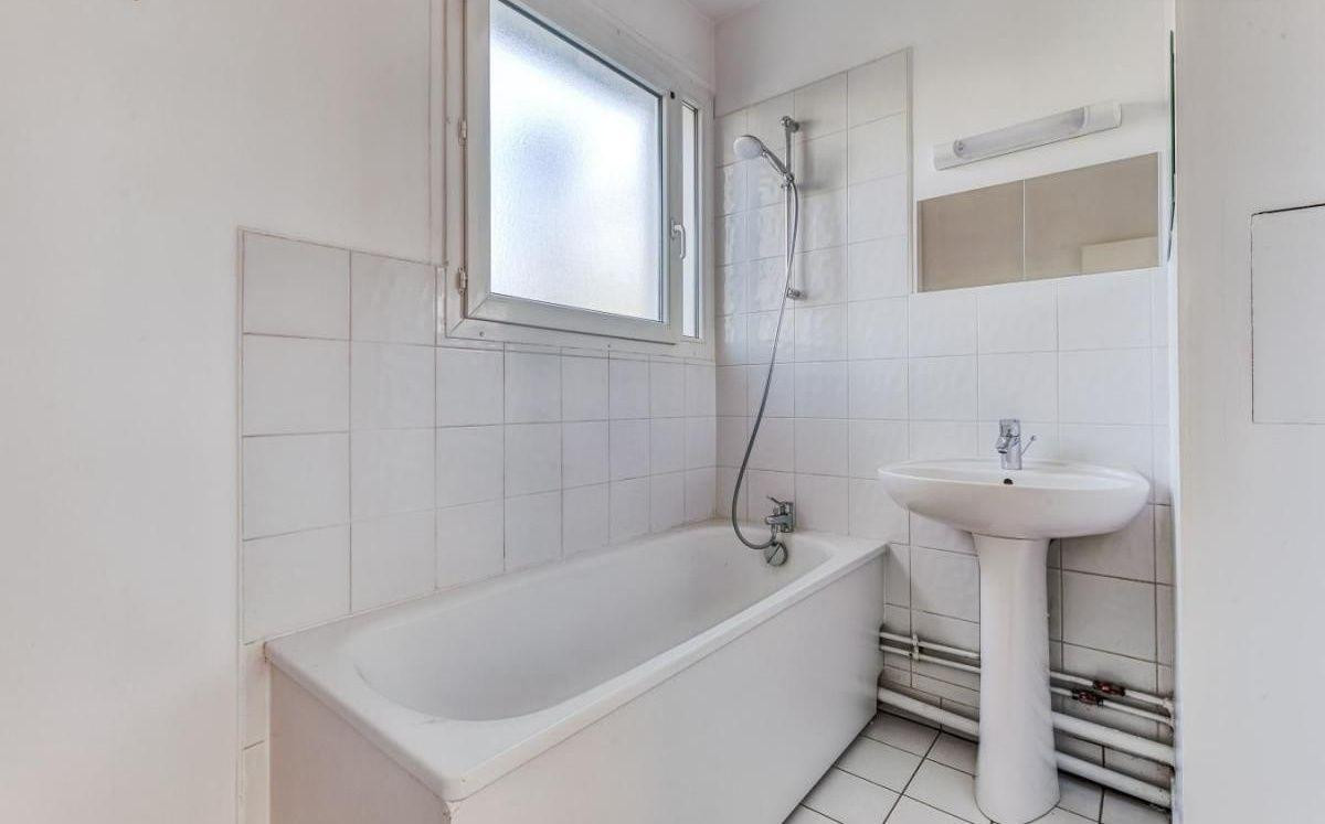 
                                                Location
                                                 Grand T3 à Villejuif