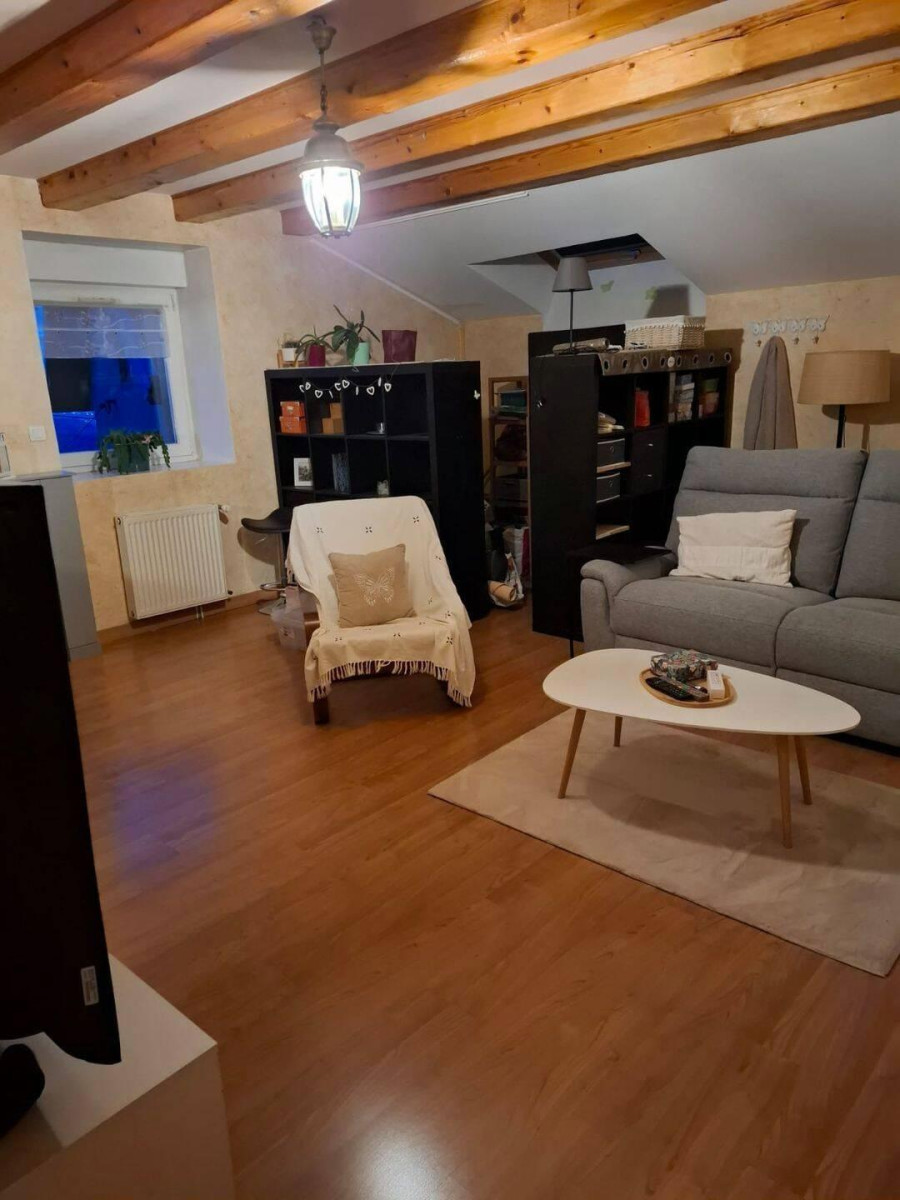 
                                                Location
                                                 Grand T3 indépendant 94 m² – Centre Montfaucon