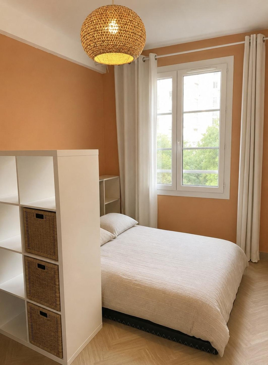 
                                                Location
                                                 Grand T3 meublé lumineux avec balcon aux 5 avenues