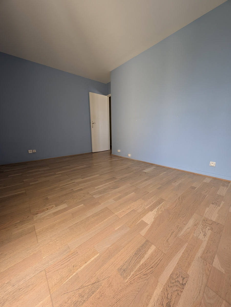 
                                                Location
                                                 GRAND T4 DE 92,91 M² – VILLIERS-LE-BEL