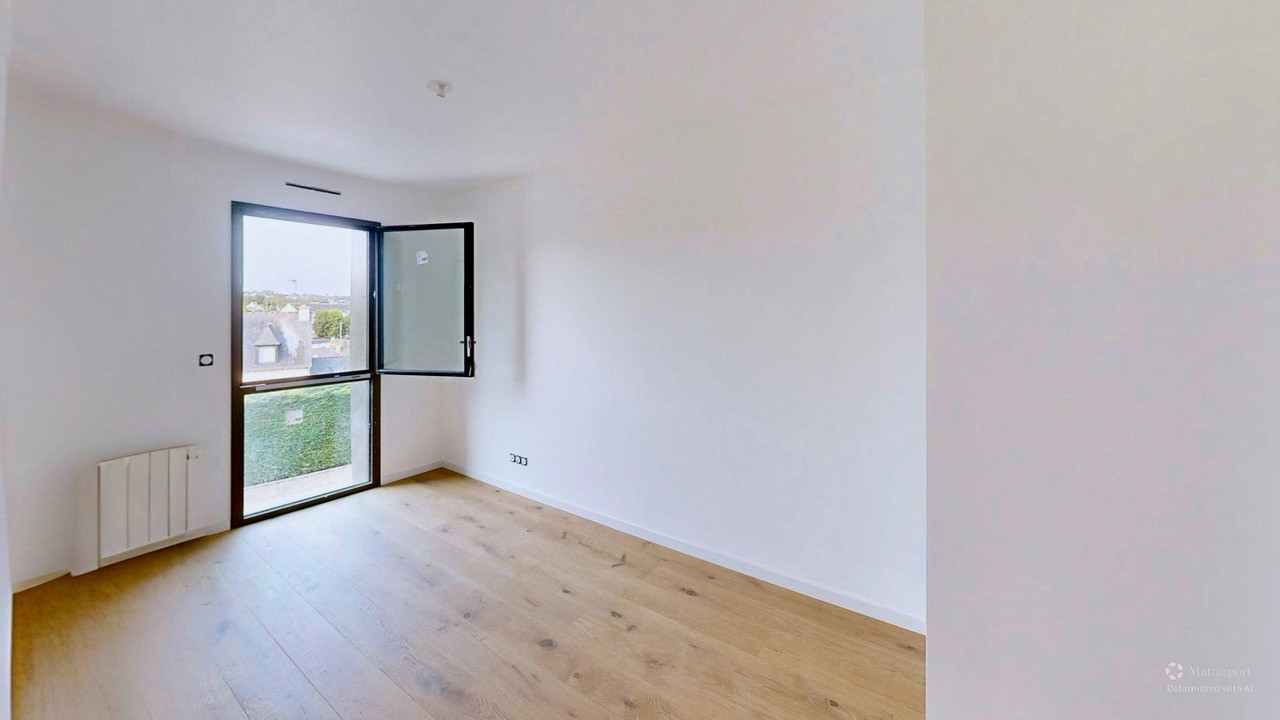 
                                                Vente
                                                 Grand T4 de 97 m² avec terrasse - Port