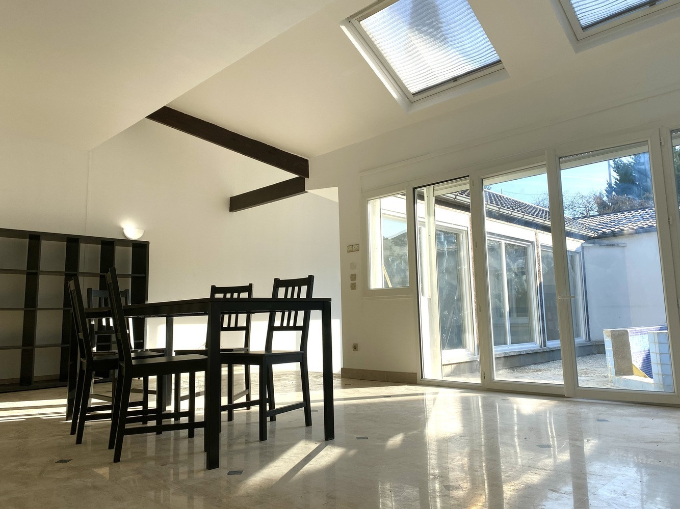 
                                                Location
                                                 Grand T4 meublé avec terrasse – Bobigny