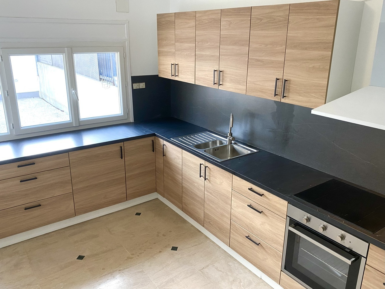 
                                                Location
                                                 Grand T4 meublé avec terrasse – Bobigny