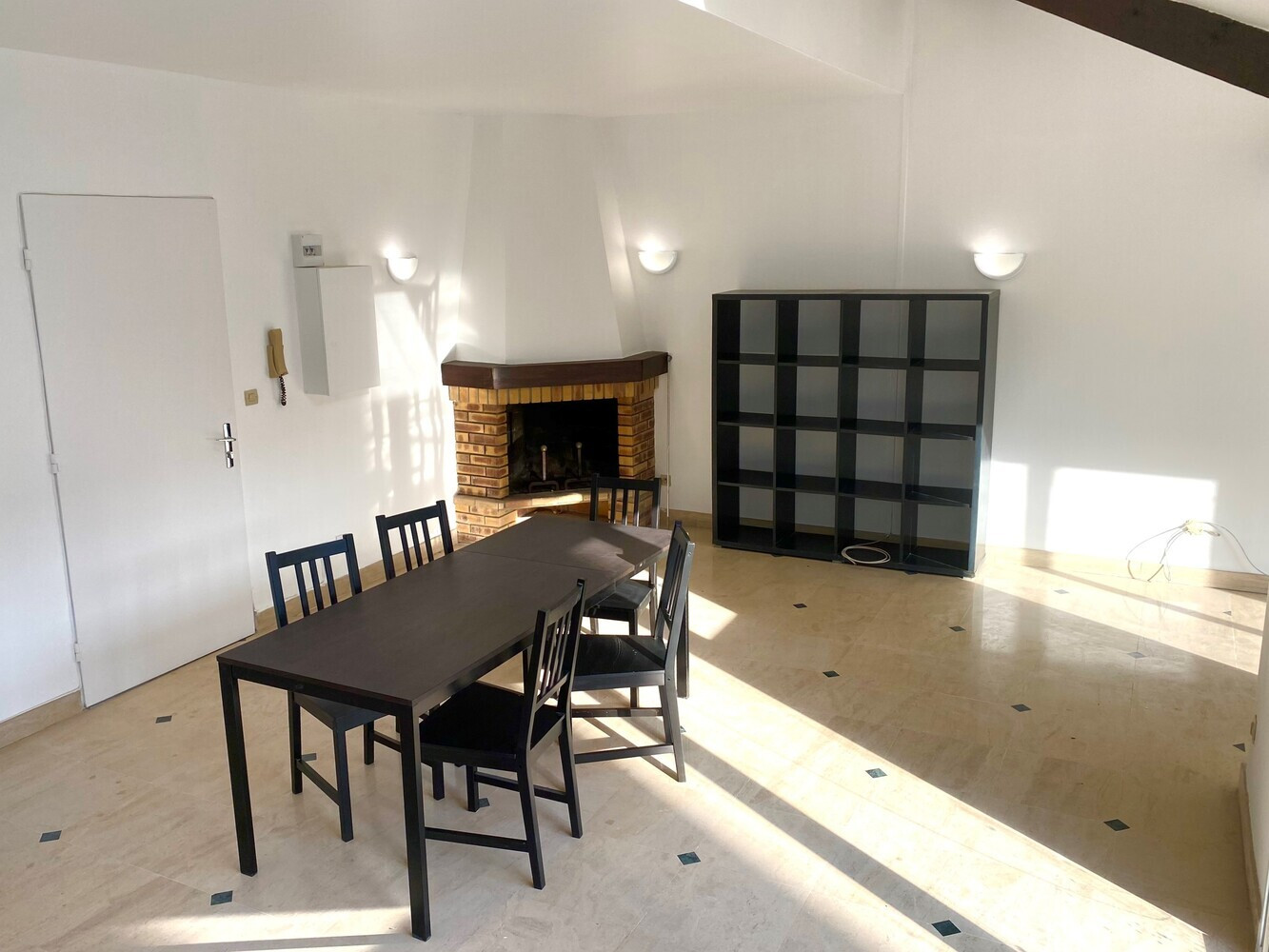 
                                                Location
                                                 Grand T4 meublé avec terrasse – Bobigny