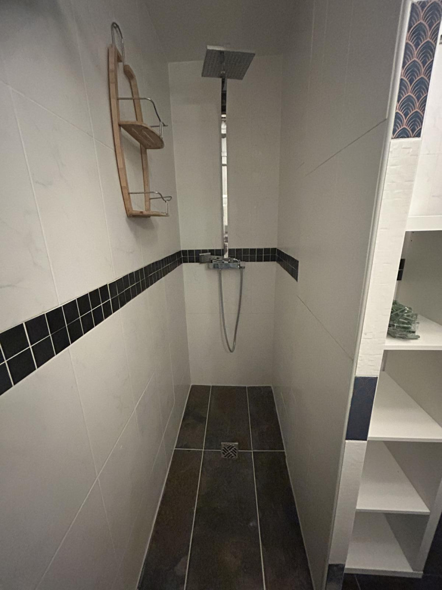 
                                                Colocation
                                                 Grande chambre 22m2 - Place St Jean