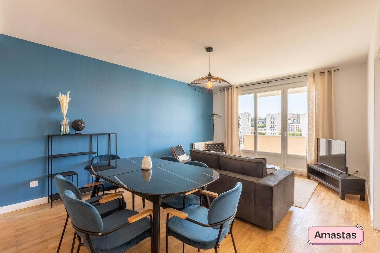 
                                                Colocation
                                                 Grande colocation de 5 personnes Lyon 5