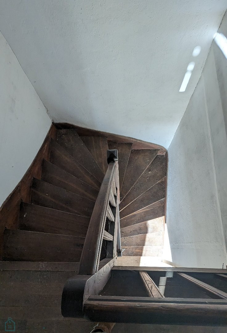 
                                                Vente
                                                 Grande maison à rénover à Camors