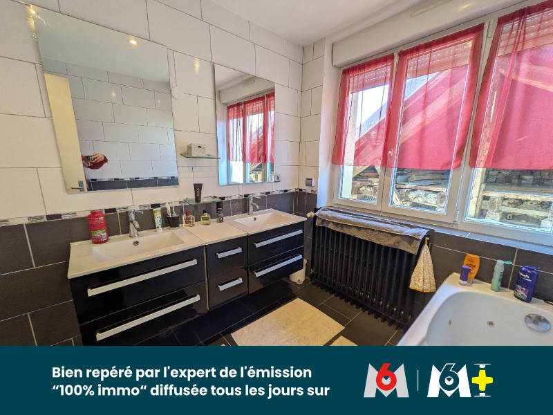 
                                                Vente
                                                 Grande maison avec fort potentiel – Idéale commerce, gîte ou grande famille