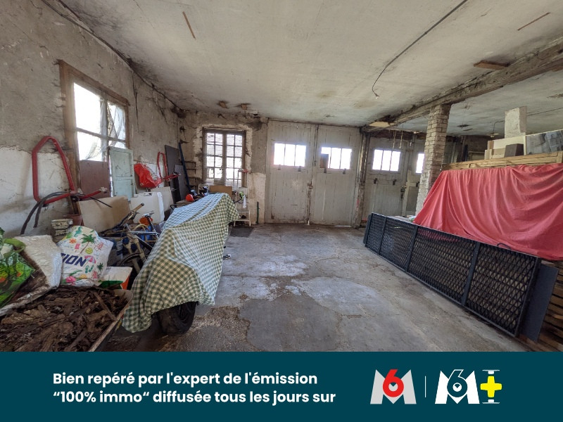 
                                                Vente
                                                 Grande maison avec fort potentiel – Idéale commerce, gîte ou grande famille