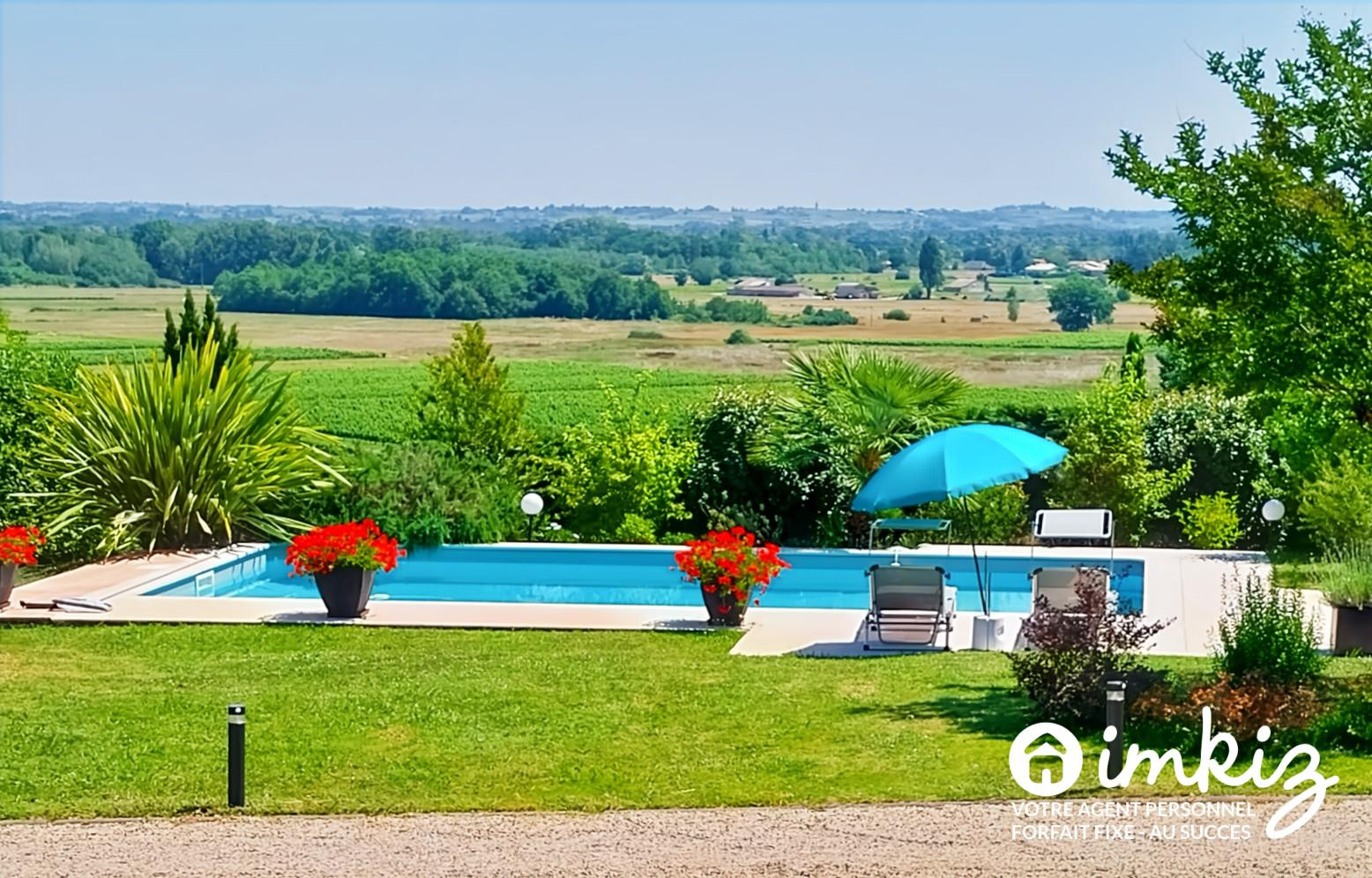 
                                                Vente
                                                 Grande maison avec vue exceptionnelle