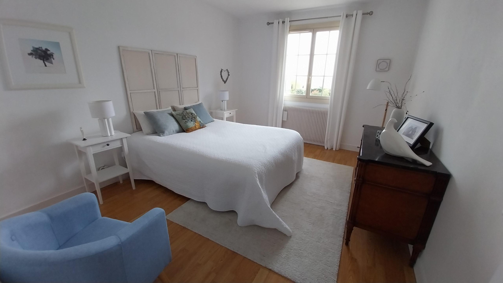 
                                                Vente
                                                 Grande maison avec vue exceptionnelle