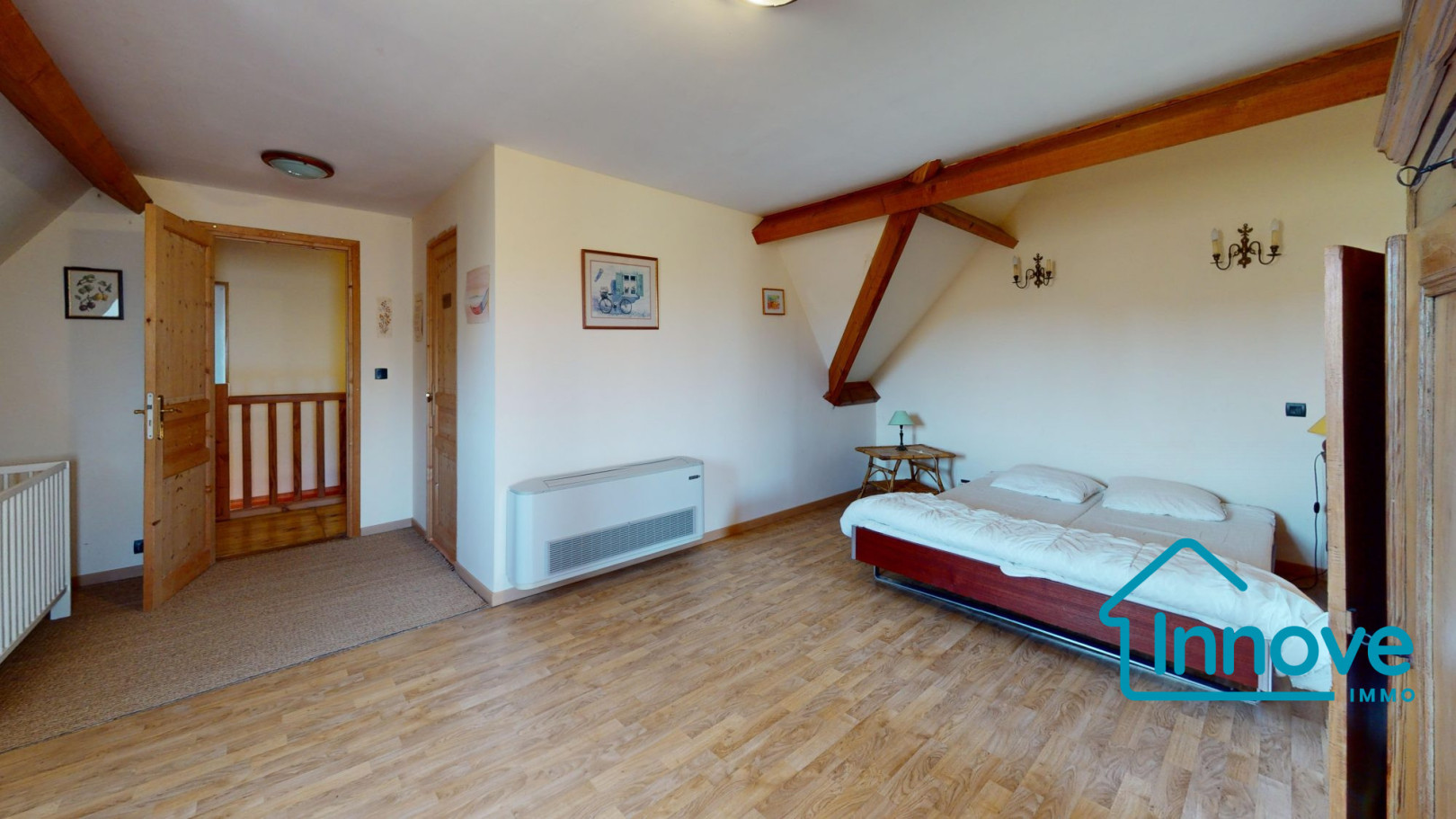 
                                                Vente
                                                 Grande maison en bois proche de la vallée de la Dordogne