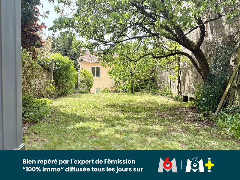 
                                                Vente
                                                 Grande maison en centre-ville de Bouaye