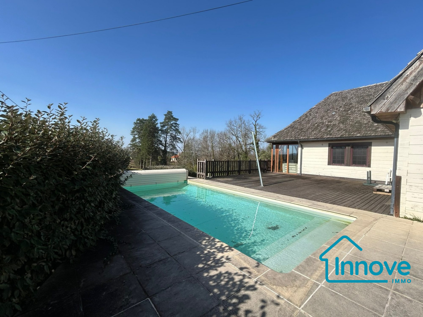 
                                                Vente
                                                 Grande maison en ossature bois proche de la vallée de la Dordog
