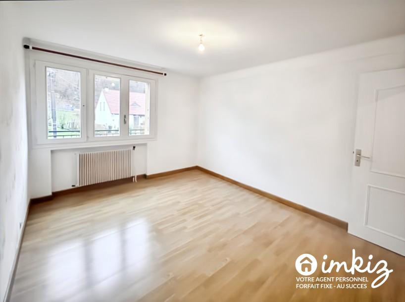 
                                                Vente
                                                 Grande maison familiale, entre forêt et ville