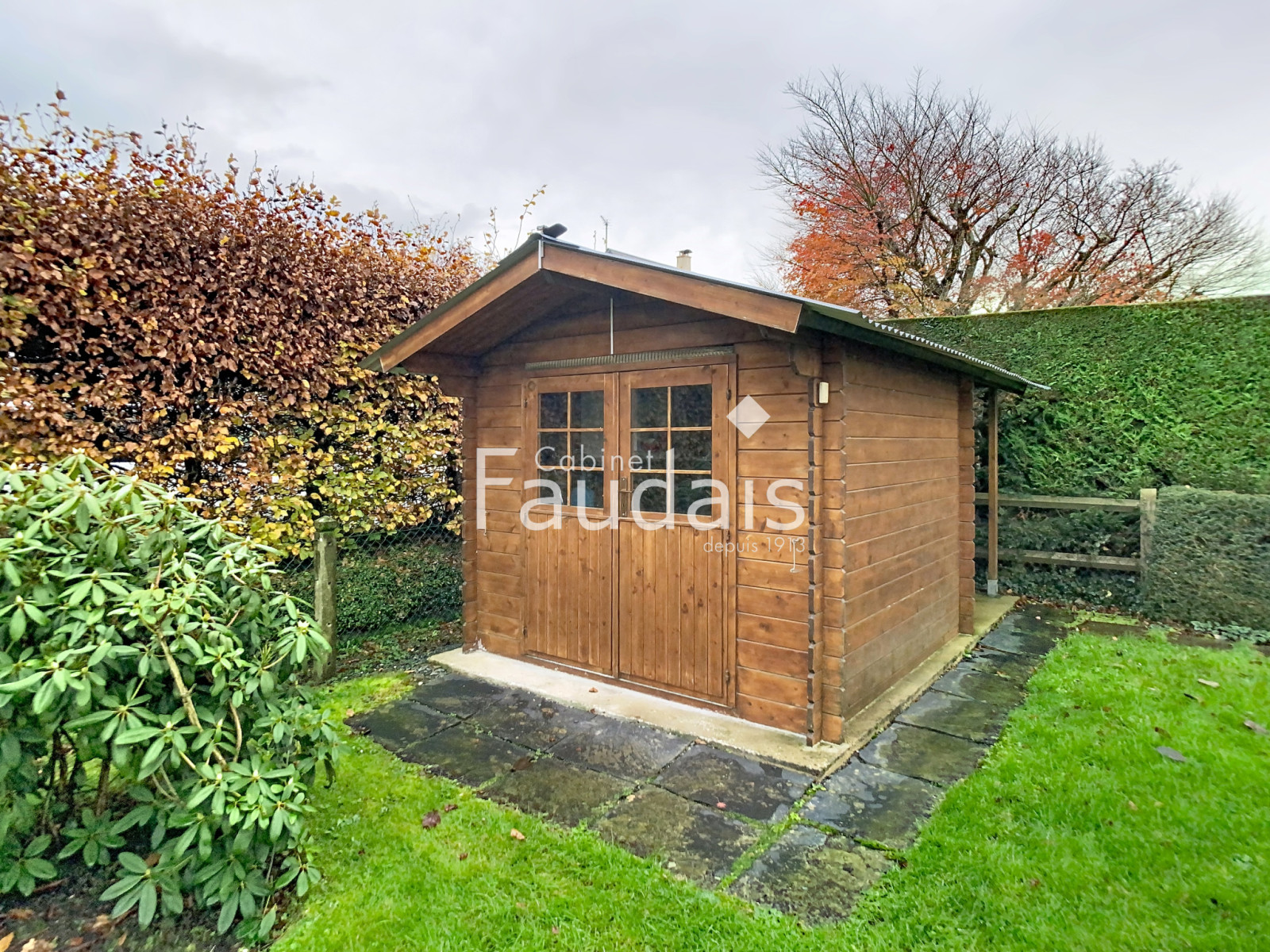 
                                                Vente
                                                 GRANDE MAISON FAMILIALE LUMINEUSE 6 CHAMBRES