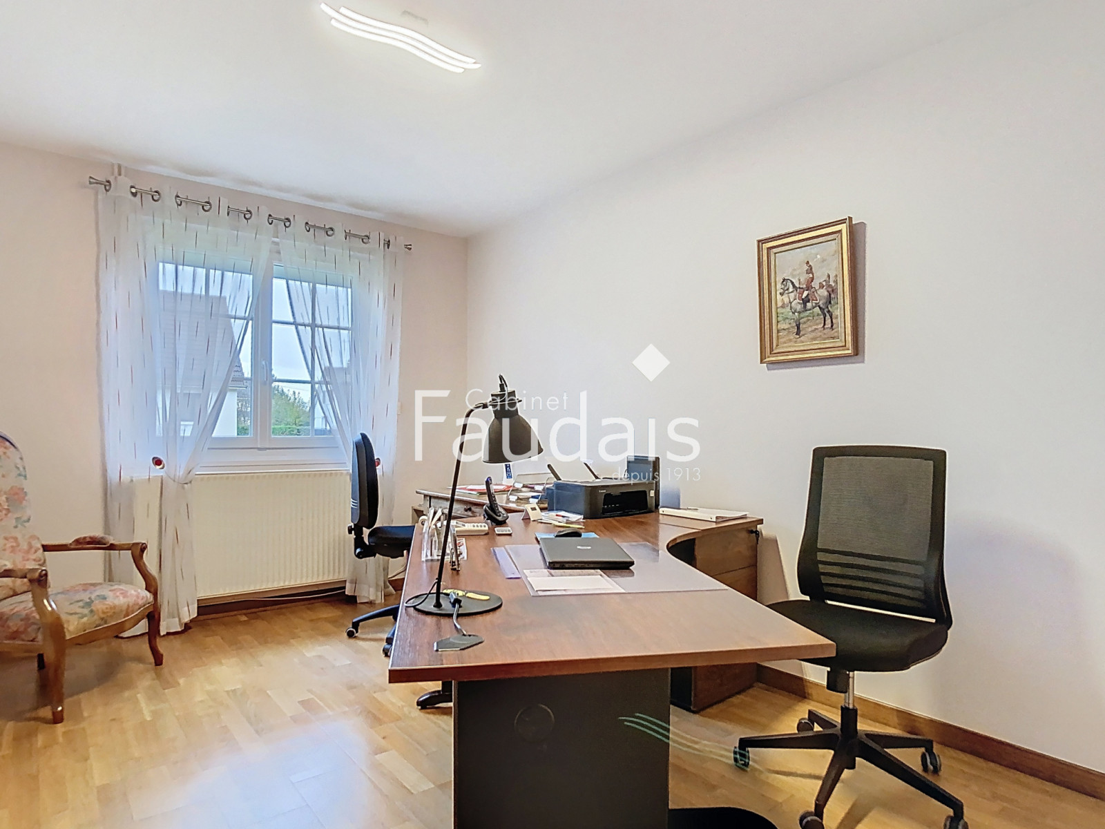 
                                                Vente
                                                 GRANDE MAISON FAMILIALE LUMINEUSE 6 CHAMBRES