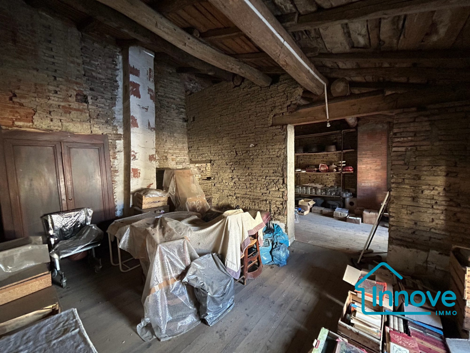 
                                                Vente
                                                 Grande Maison plein coeur Grenade
