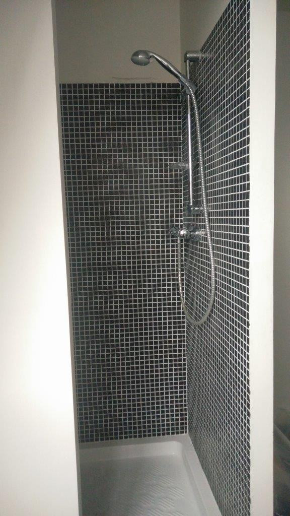 
                                                Location
                                                 Grande Studette tout confort, calme et claire