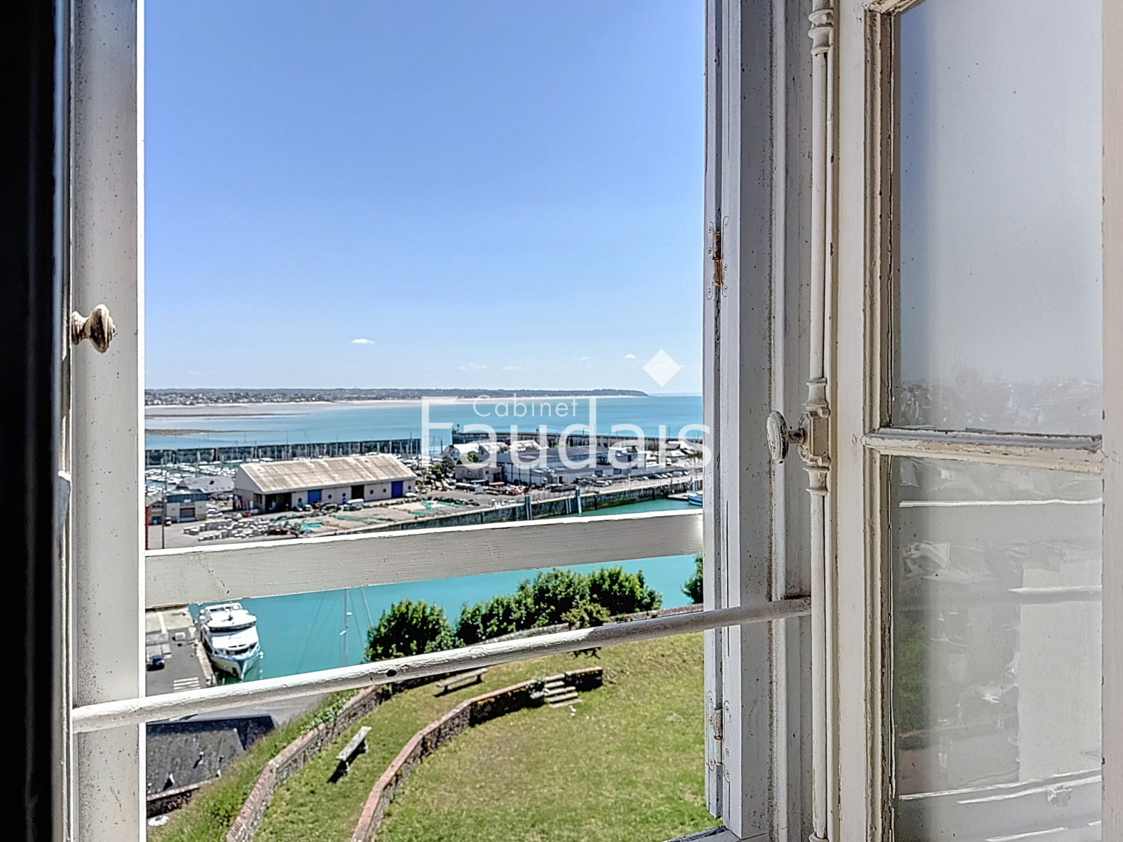 
                                                Vente
                                                 Granville, La Haute Ville