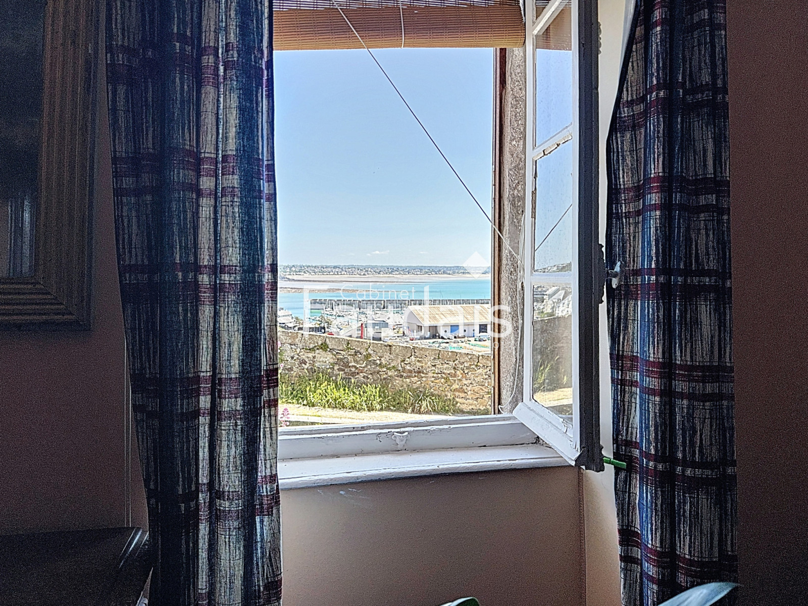 
                                                Vente
                                                 Granville, La Haute Ville