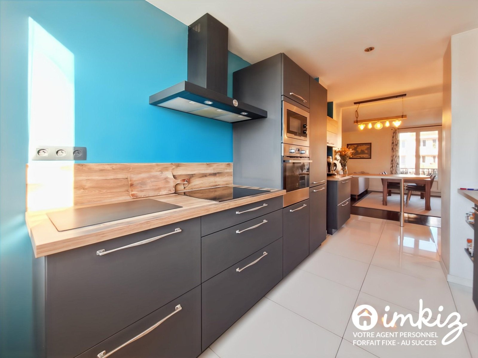 
                                                Vente
                                                 Gratte ciel - Appartement 70 m² avec balcon