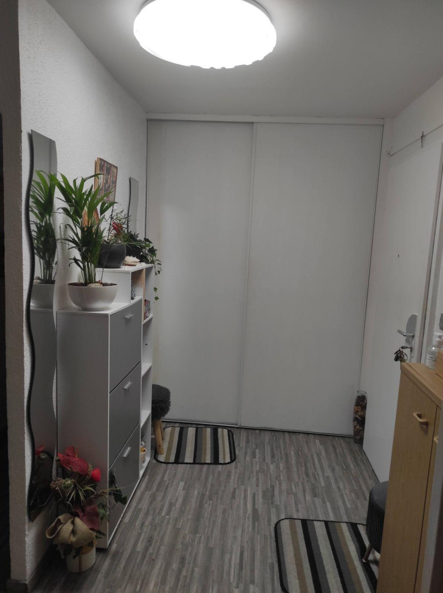 
                                                Location
                                                 Grd appart 3 chambres- Coloc solidaire (600€ X3 )