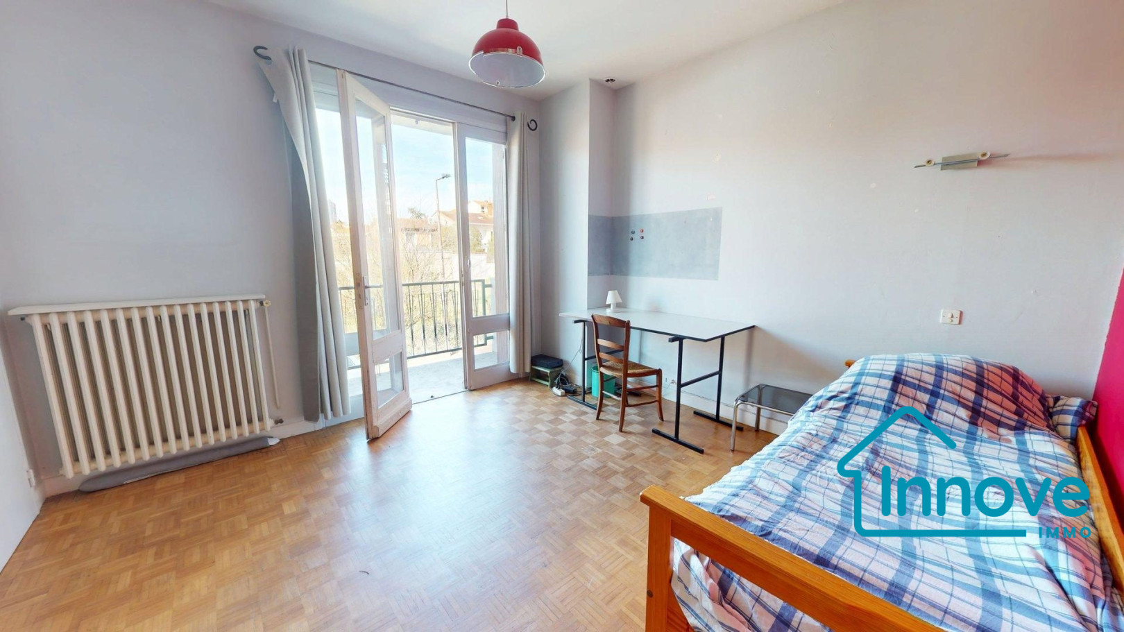 
                                                Vente
                                                 GUILHEMERY - Maison familiale