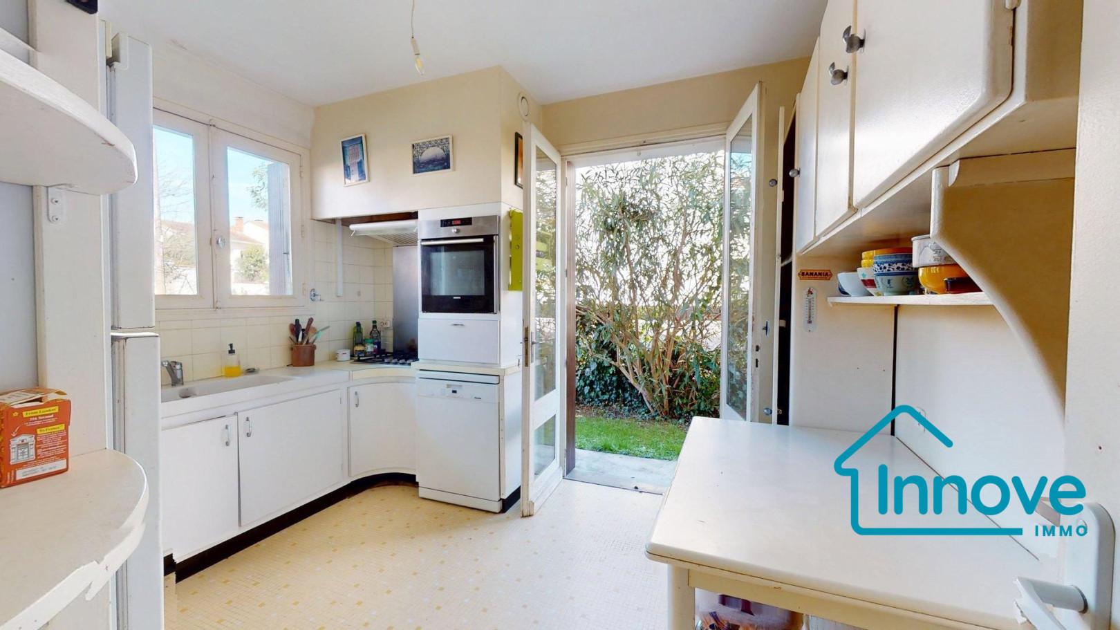 
                                                Vente
                                                 GUILHEMERY - Maison familiale