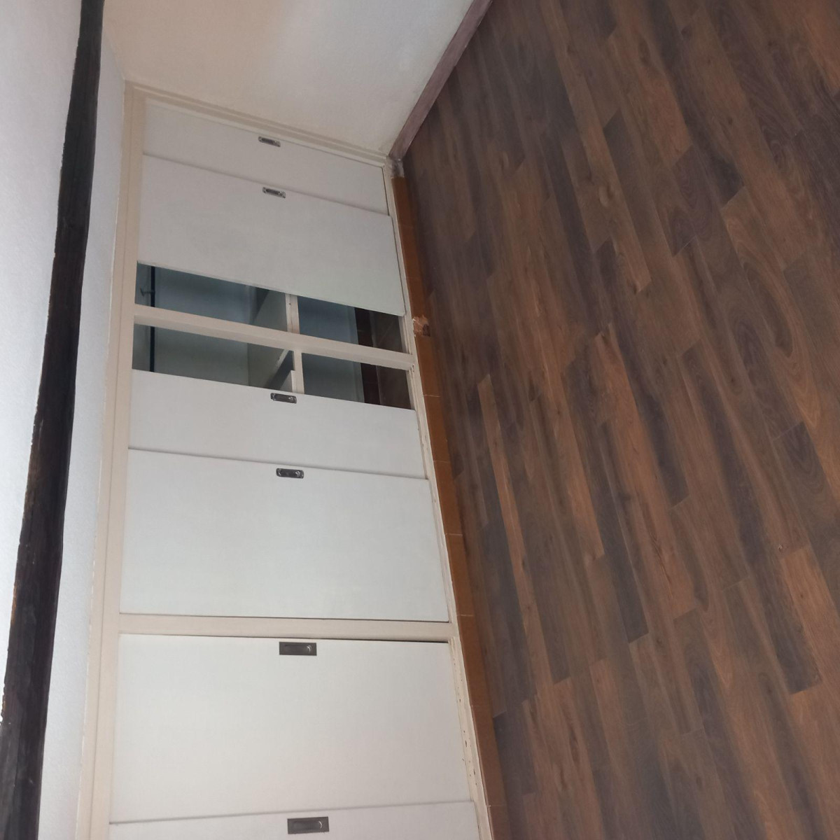 
                                                Location
                                                 Haut de villa au calme