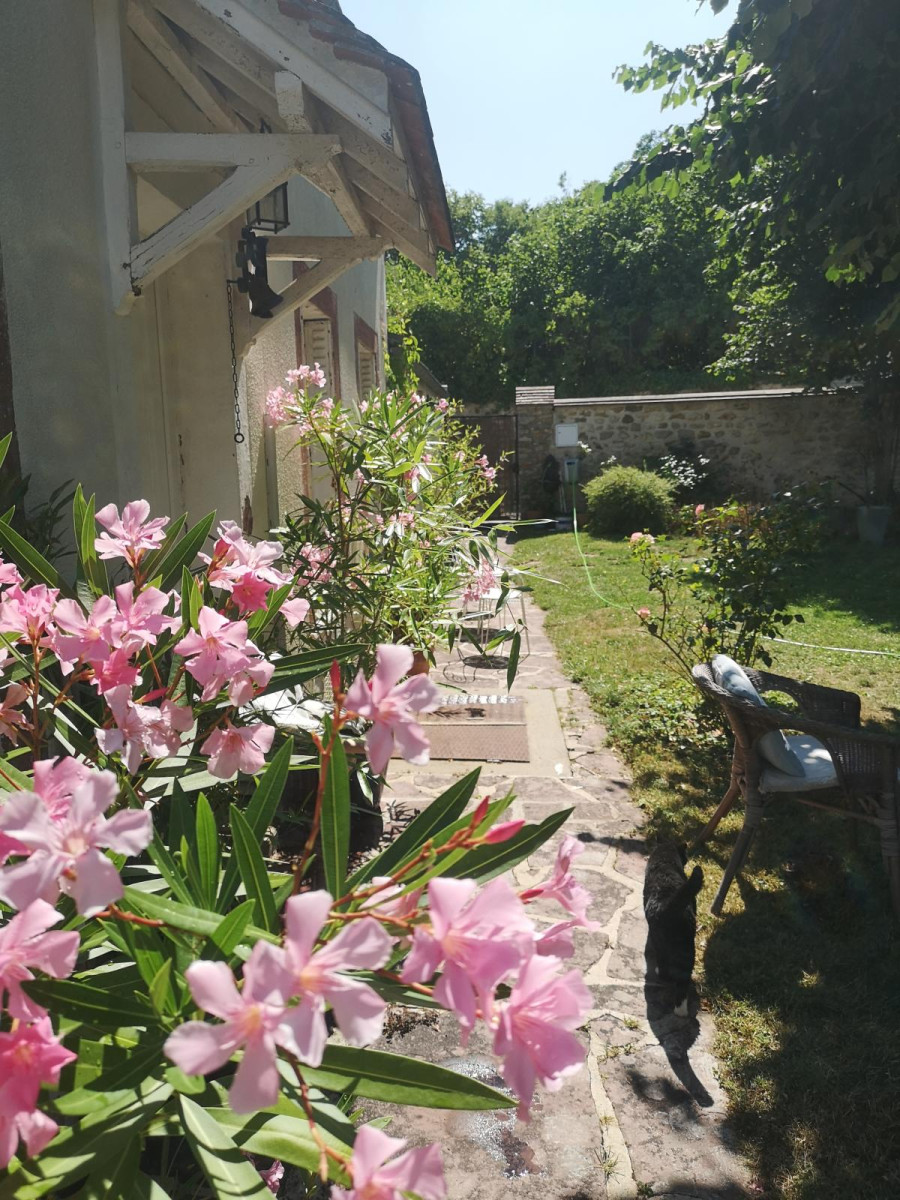 
                                                Colocation
                                                 Havre de paix avec Jardin