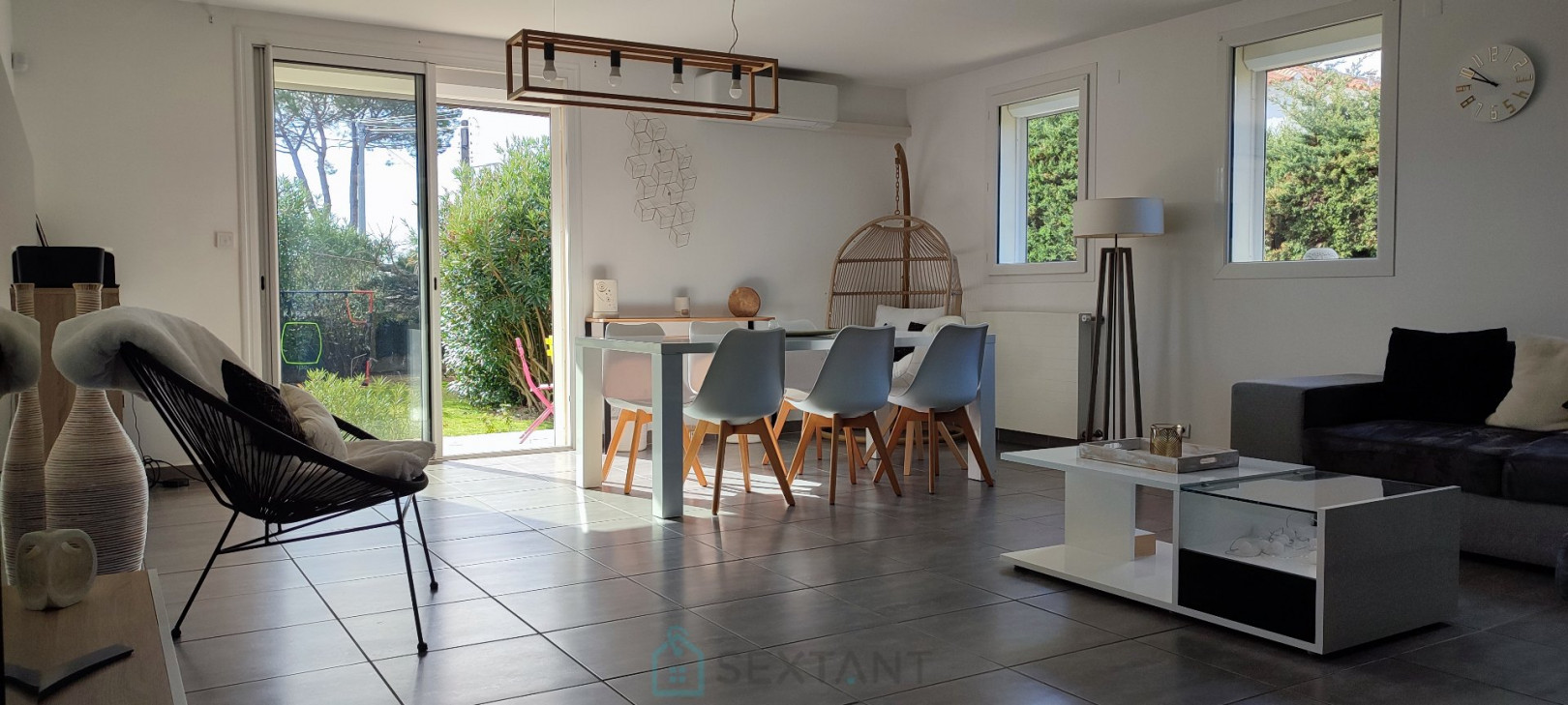 
                                                Vente
                                                 Havre de paix sur Bernis.