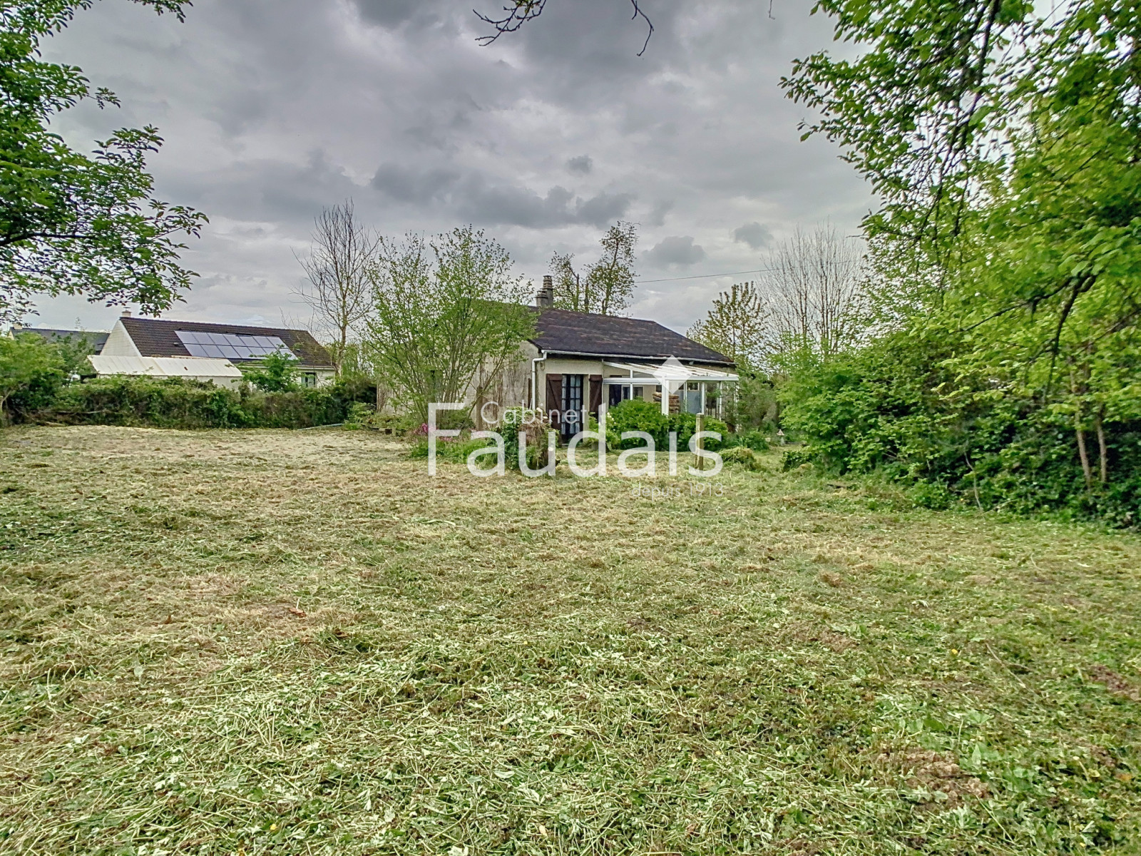 
                                                Vente
                                                 HEBECREVON, Maison de 87m2