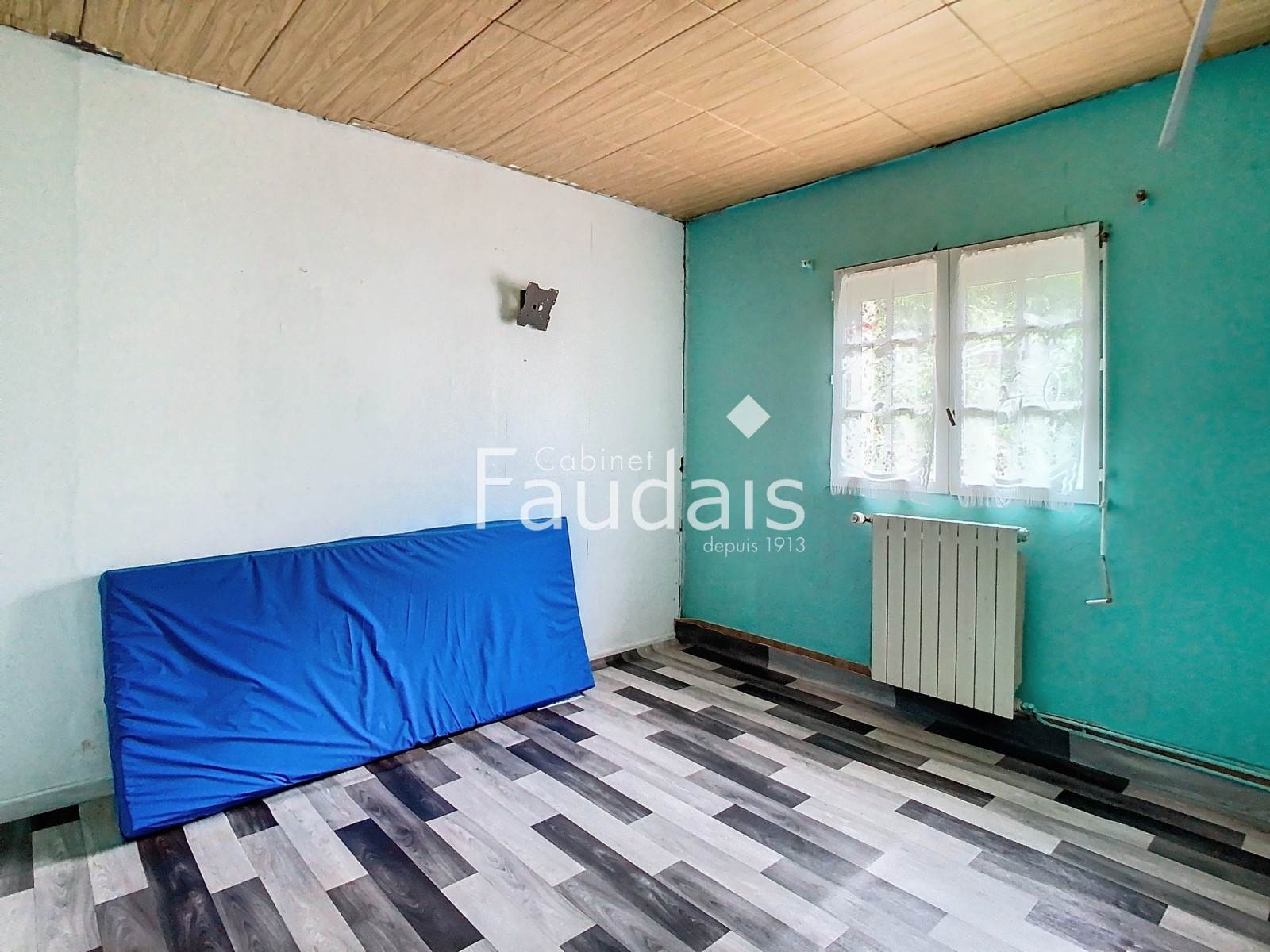 
                                                Vente
                                                 HEBECREVON, Maison de 87m2