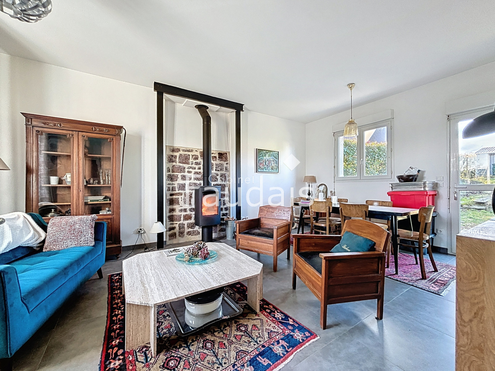 
                                                Vente
                                                 HEBECREVON, Maison rénovée de 75m2, 2 chambres