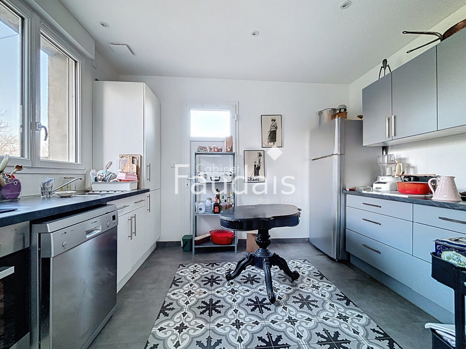 
                                                Vente
                                                 HEBECREVON, Maison rénovée de 75m2, 2 chambres