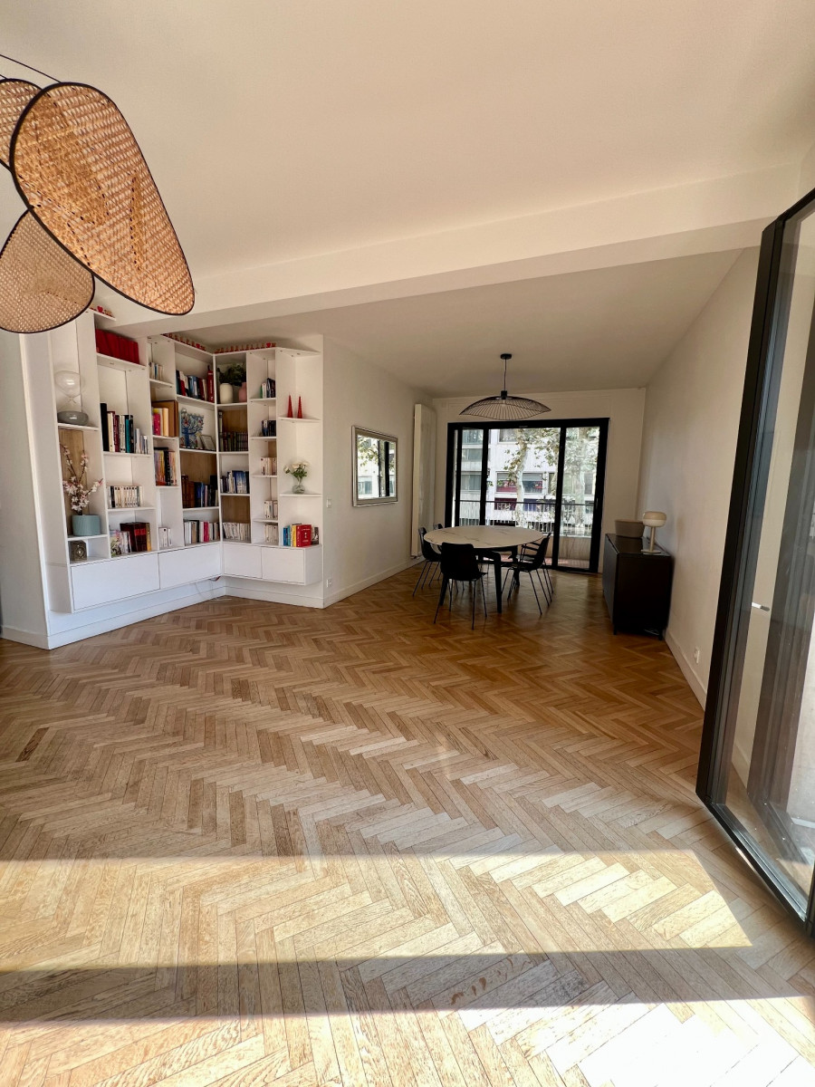 Location
                                                 HERRIOT