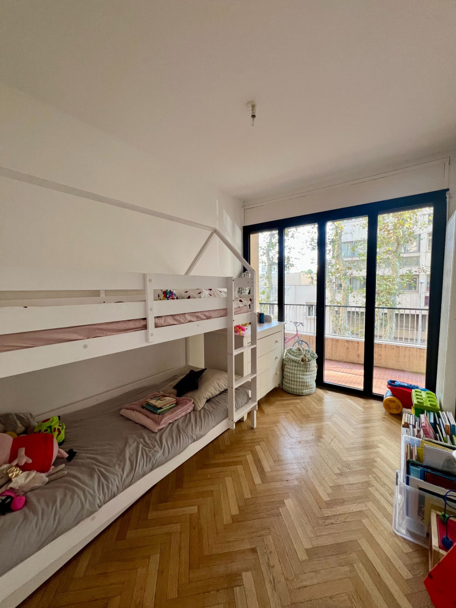 Location
                                                 HERRIOT