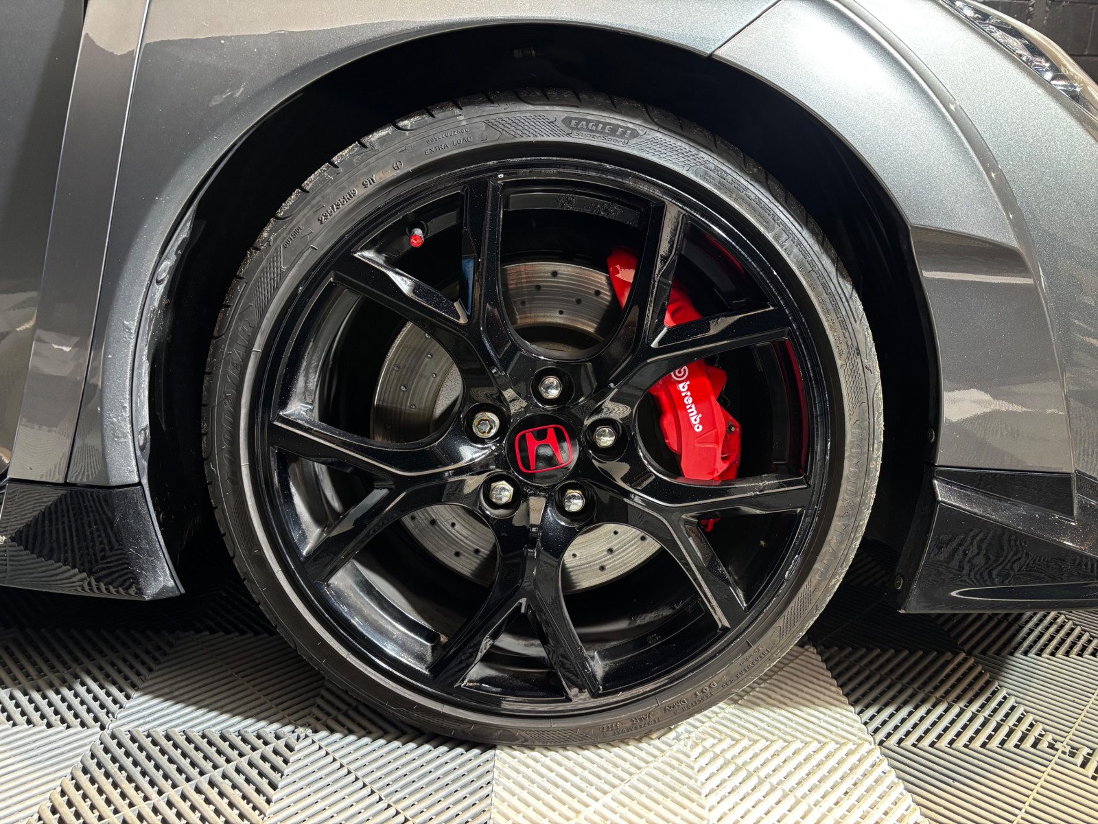 
                                                Voiture
                                                 Honda Civic GT
