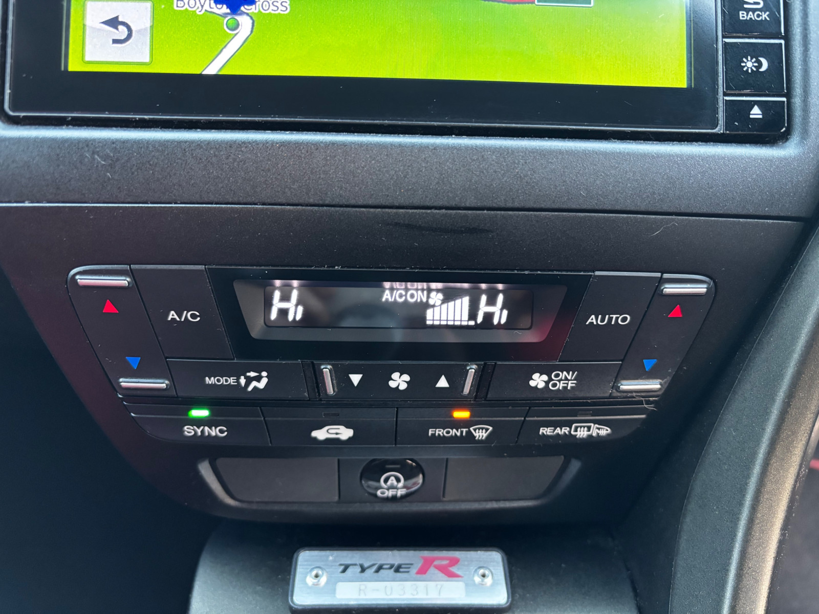 
                                                Voiture
                                                 Honda Civic GT